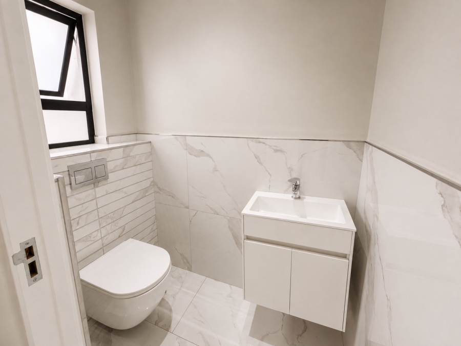 4 Bedroom Property for Sale in Sandown Western Cape